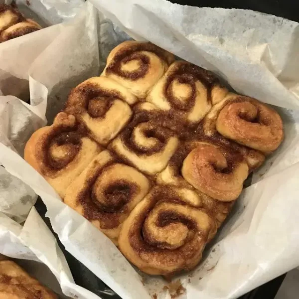 white cinnamon buns with home-made brown sugar