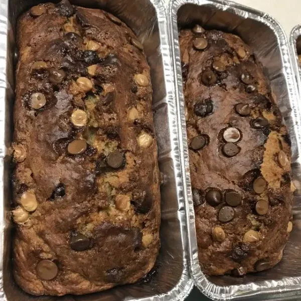 low fat low sugar banana bread with chocolate chips