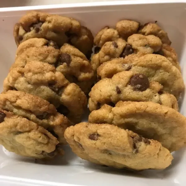 chocolate chip cookies