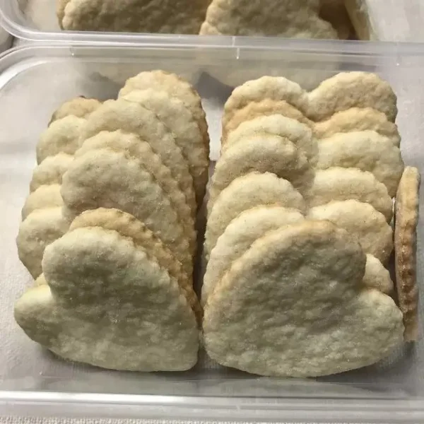 heart shaped sugar cookies
