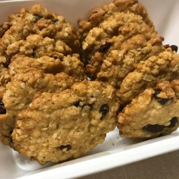 oatmeal raisin cookies